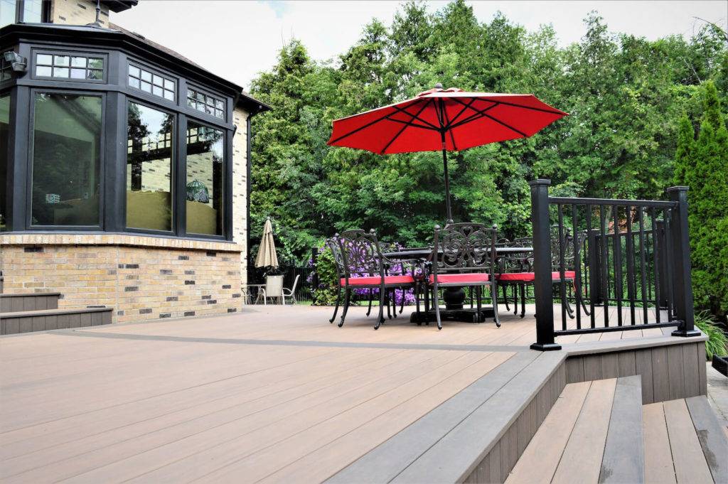 Backyard deck ideas