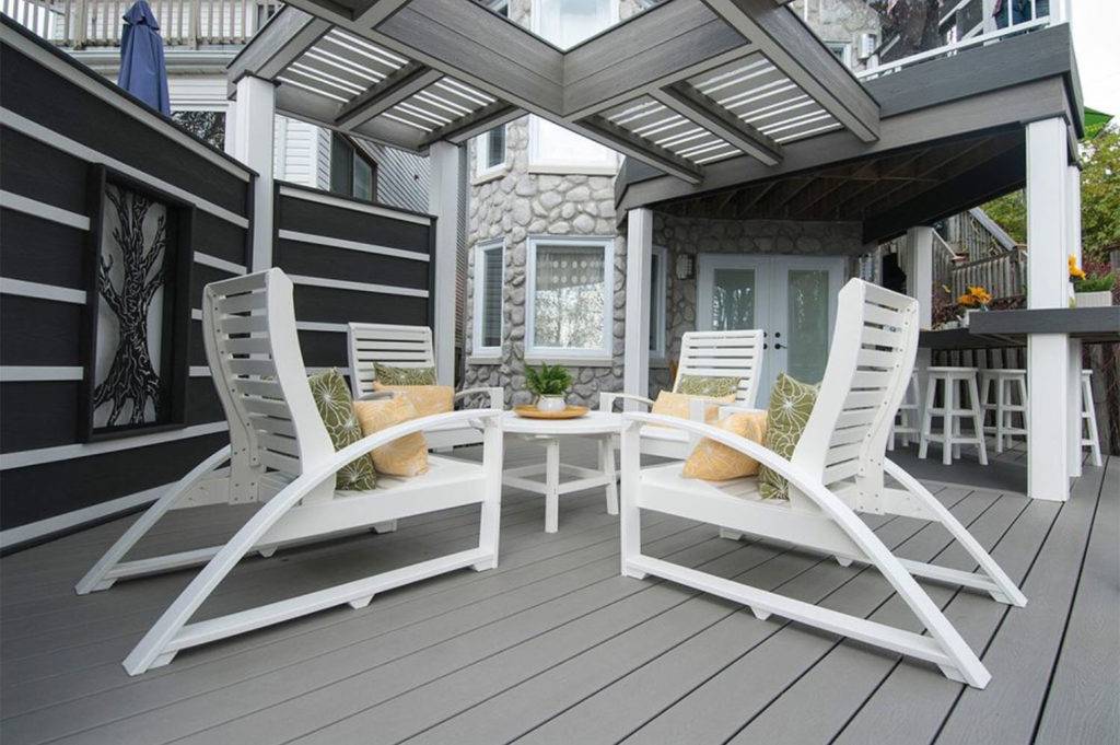 Outdoor deck design