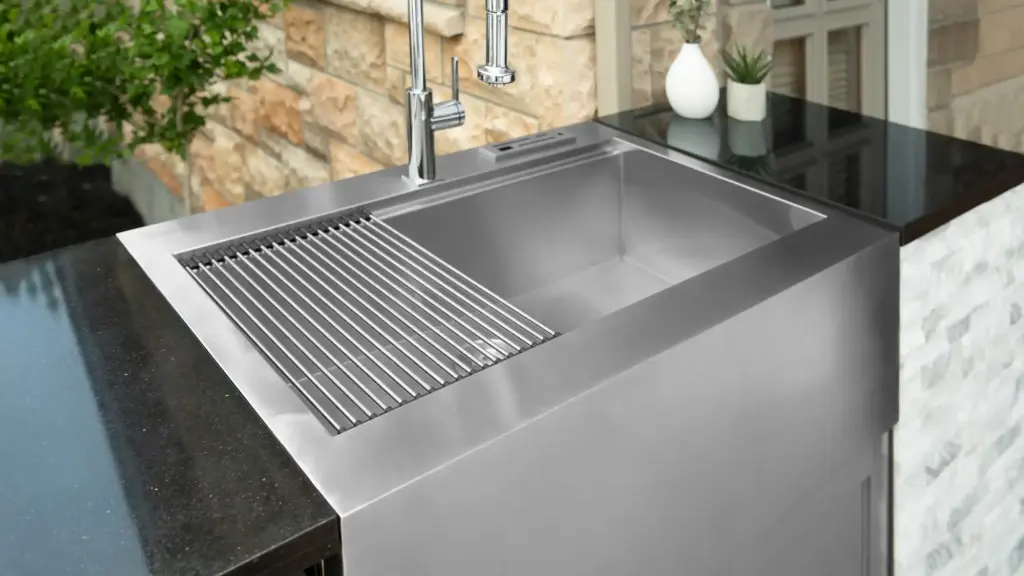 NewAge Integrated Outdoor Sink and Faucet